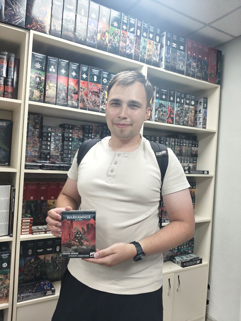 Розіграш подарунків у клубі LORE